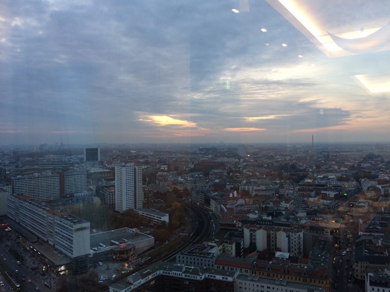20161104_UniCredit_Panorama